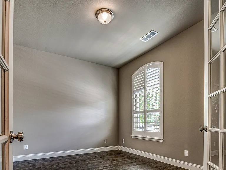 534 Evergreen Dr — Photo 27