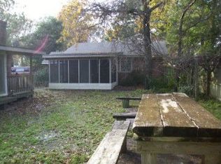 221A Heathcliff Rd, Wilmington, NC 28409