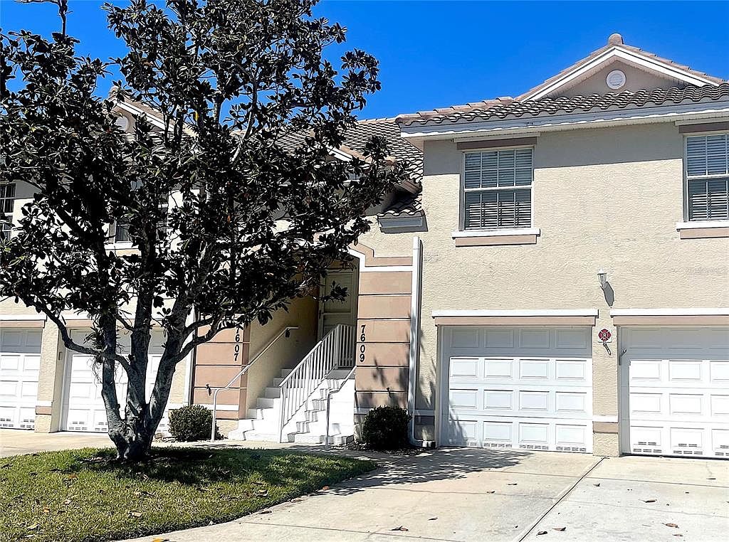 7609 Sweetbay Cir #7609