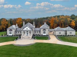 6 Upper Whitmoor Dr, Weldon Spring, MO 63304