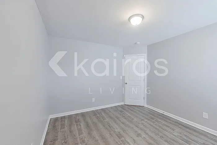 334 Waterfall Rd — Photo 27