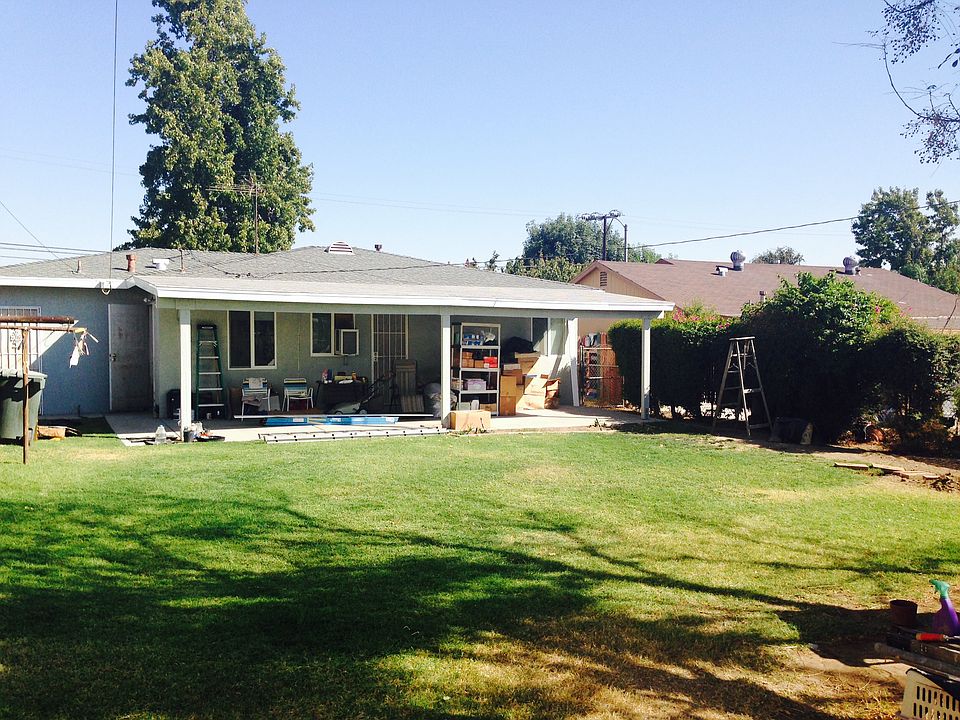 2nd image of 428 S Cypress Ave