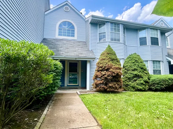 11 Tanglewood Ct, Monmouth Junction, NJ 08852