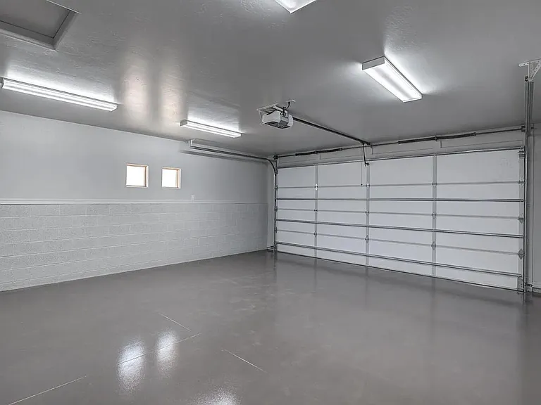 1209 N Horizon Way — Photo 22