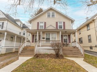 28 Harrison St, Morristown, NJ 07960