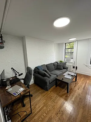 Rented by MOTION New York | media 9