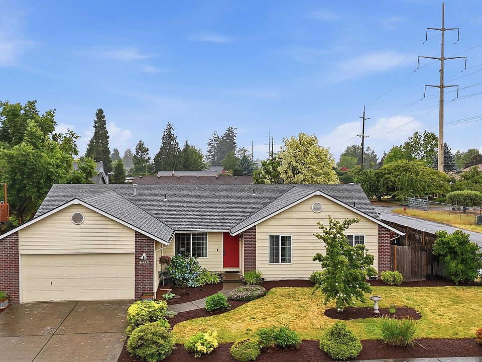 1st image of 6495 Honeywood Ct NE