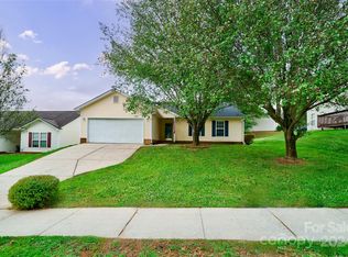 830 Anchor Way NE, Kannapolis, NC 28083