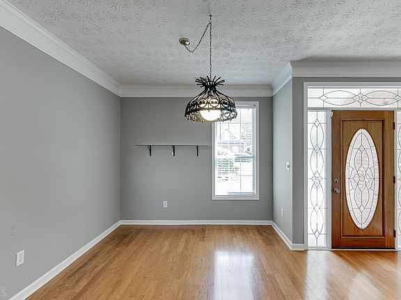 4th image of 2510 Waterstone Way