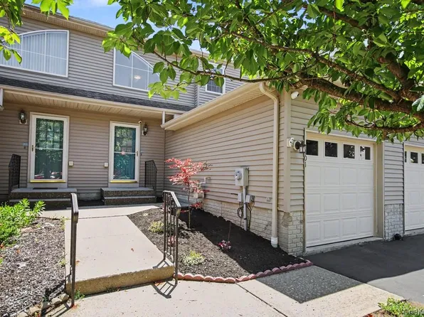 101 Elmcrest Drive, Fishkill, NY 12524