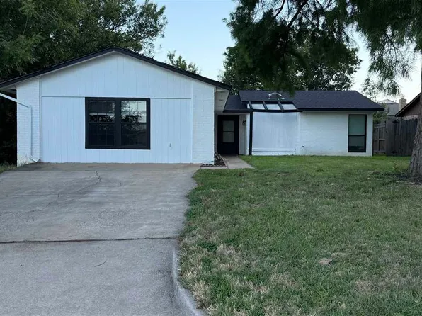 4811 SE Tattershall Way, Lawton, OK 73501