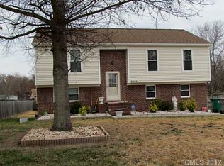 8535 Glenway Ct, Charlotte, NC 28226