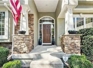 10204 N Brooklyn Ave, Kansas City, MO 64155
