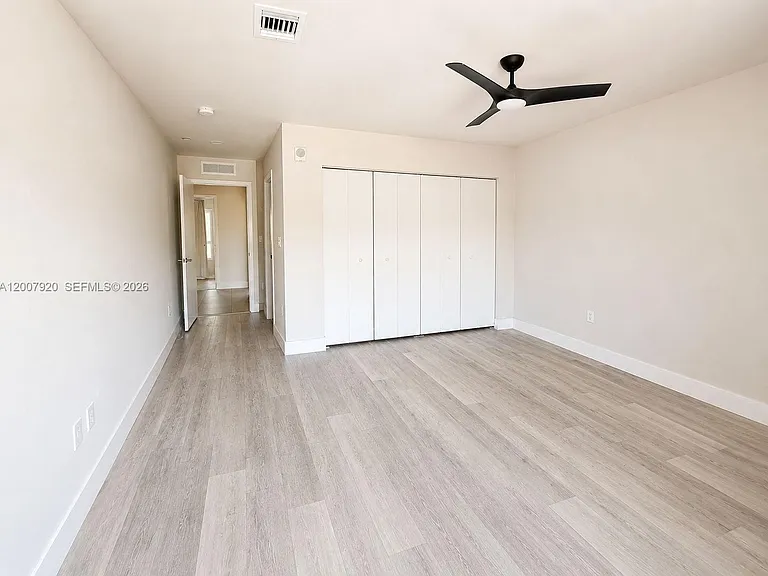 2505 NE 193rd St #4112 — Photo 16