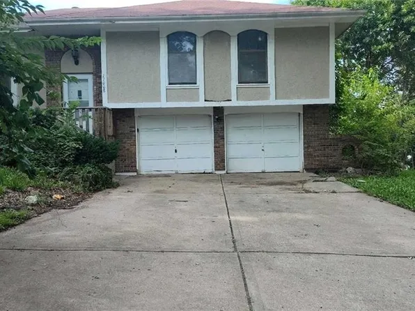 17008 E 2nd St S, Independence, MO 64056