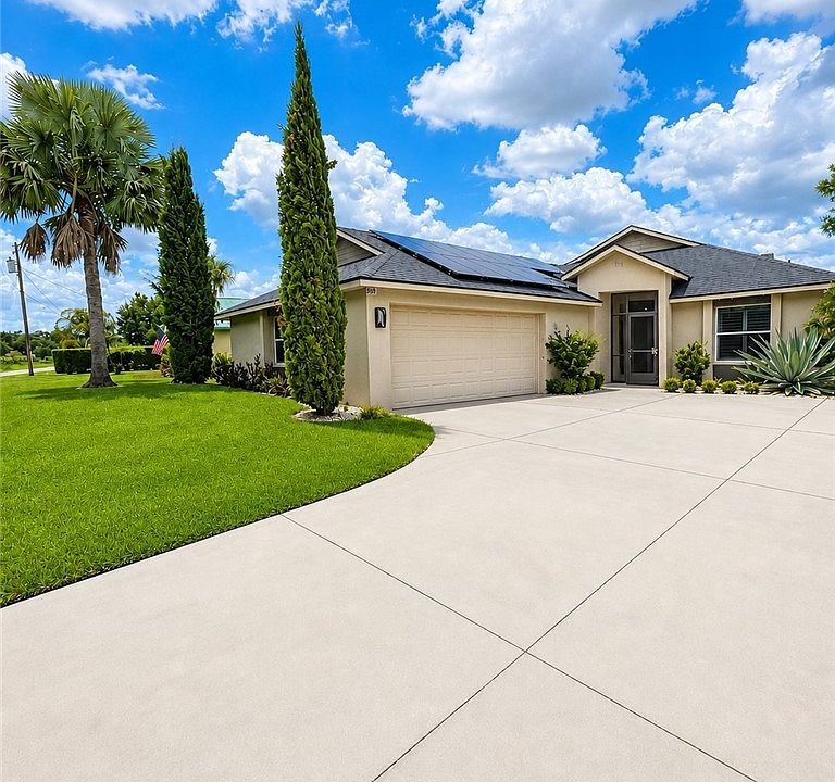 1st image of 1058 Lake Carrie Dr