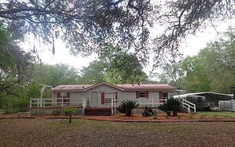 1st image of 586 SW Tall Pine Ct