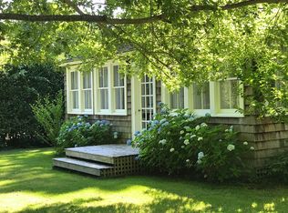 68 Accabonac Rd, East Hampton, NY 11937