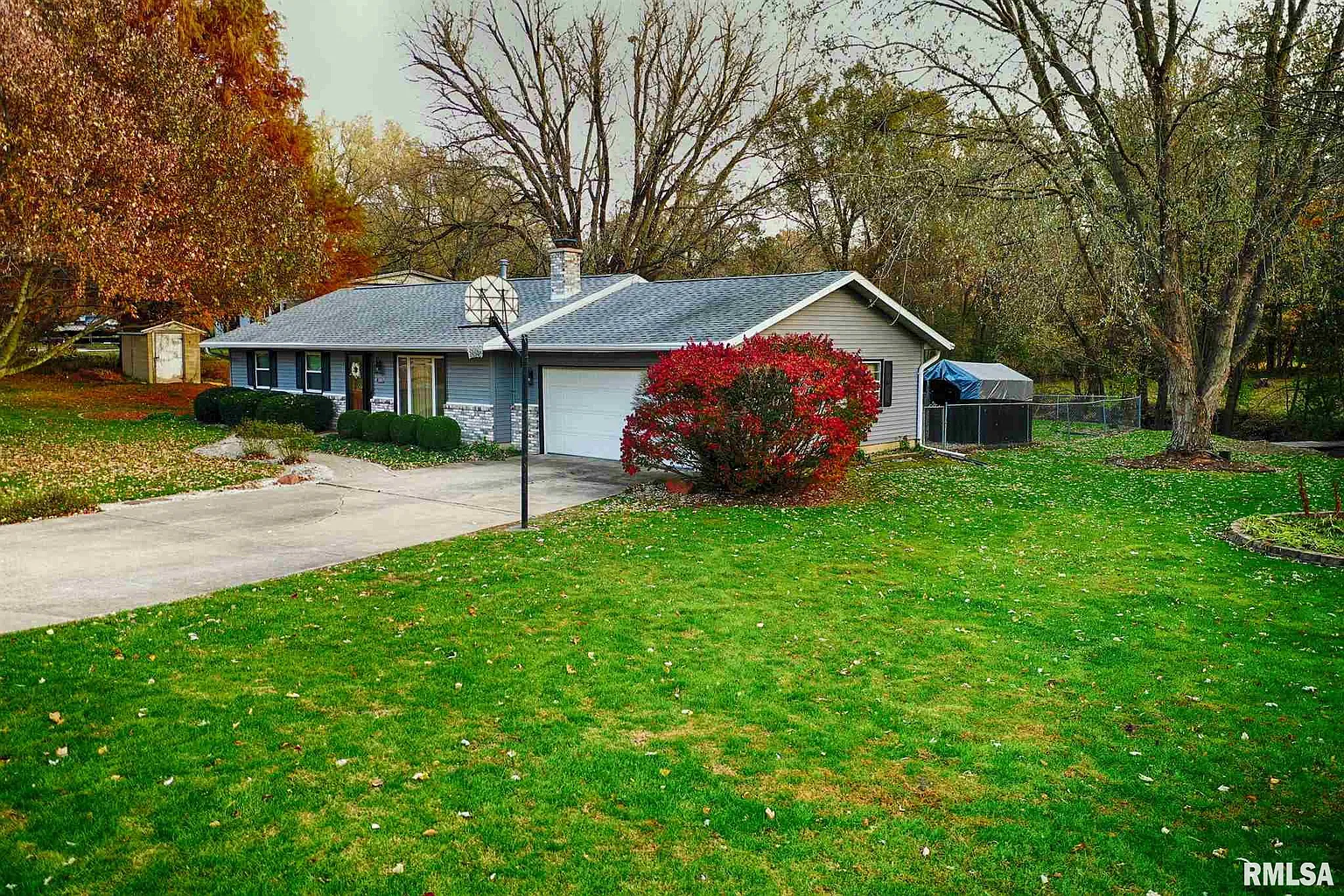 100 E Faulkner Rd photo 1
