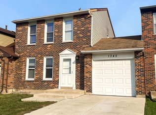 1345 Portsmouth Ct, Carol Stream, IL 60188