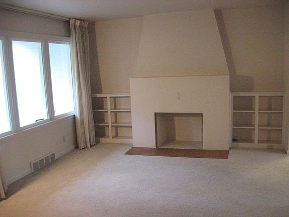 Living room, front