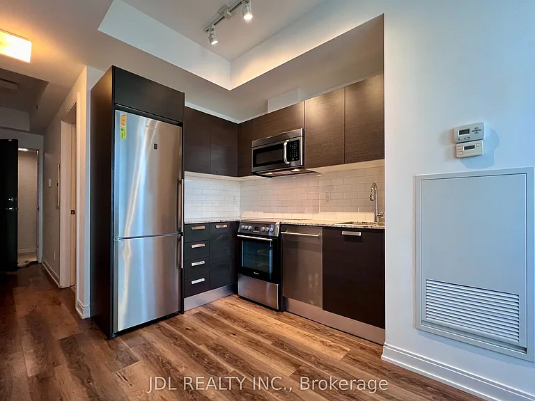 42 Charles St E #2803 — Photo 2