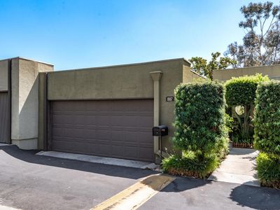 887 Temple Ter, Los Angeles, CA, 90042