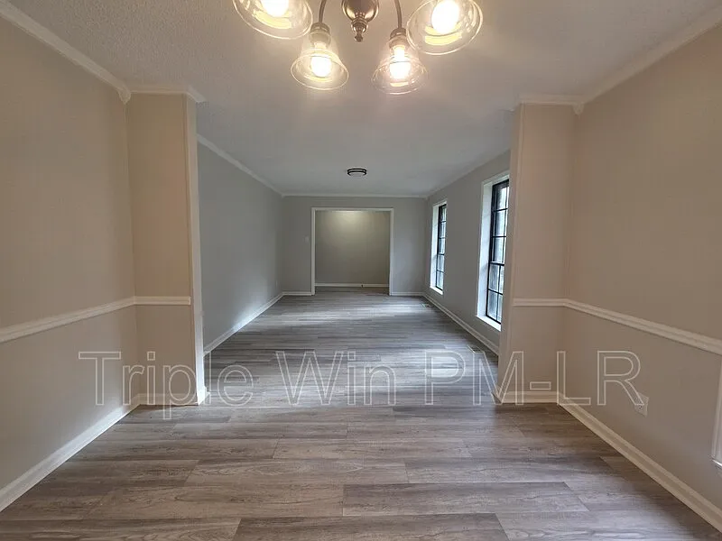 3 bed, 2.0 bath, 1749 sqft, $1,850 — Photo 4