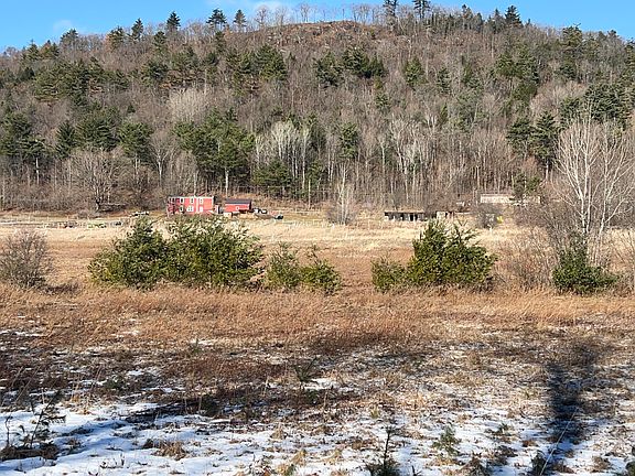 2nd image of 56 Elk Inn Rd