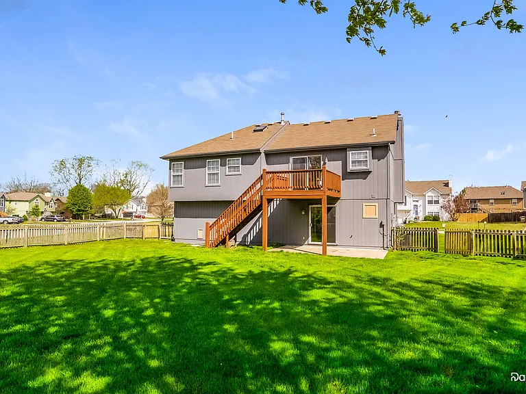 1611 Tyler Dr — Photo 14