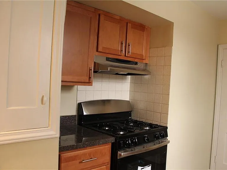 3665 Lynnfield Rd #U-2 — Photo 5