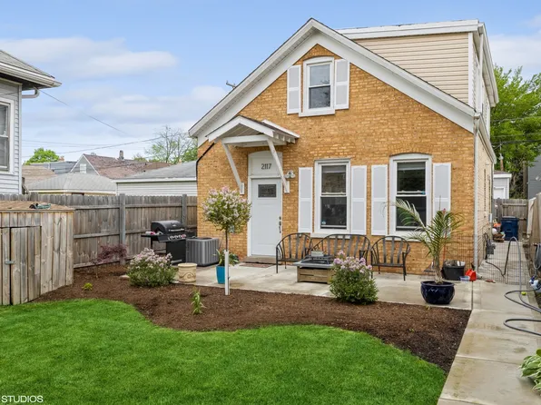 2117 S 59th Ct, Cicero, IL 60804