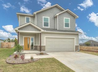 2004 Sara Vista Dr, Yukon, OK 73099