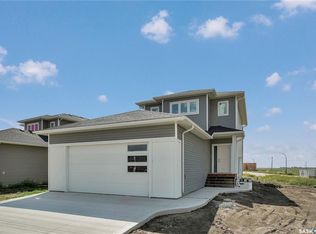 423 Stromberg Cres, Saskatoon, SK S7L7C4