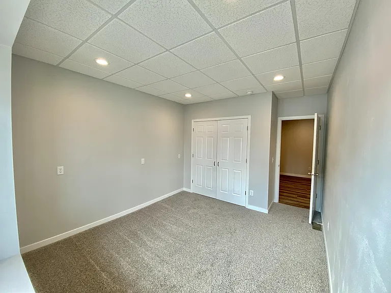 107 Main St E #2 — Photo 3
