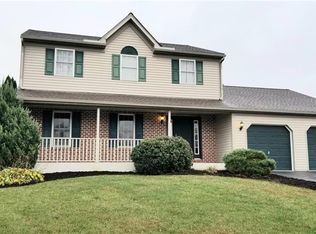 419 Augusta Dr E, Sinking Spring, PA 19608