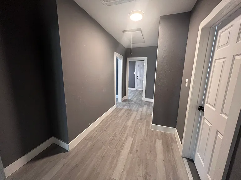 3622 Meyers St — Photo 11