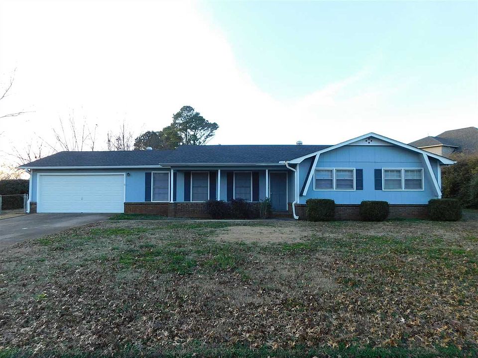 1st image of 2060 Edinburgh Dr SW