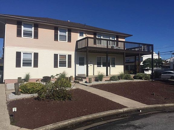 First Floor view from circle