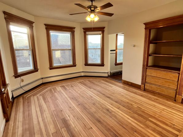 24 Monroe St #3