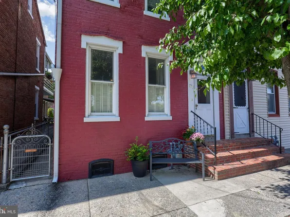 753 Locust St, Columbia, PA 17512