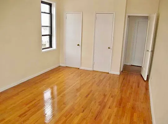 Rented by RealTegrity NY LLC | media 21