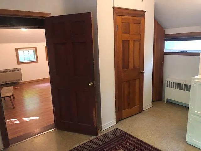 Studio, 900 sqft, $1,950 — Photo 2