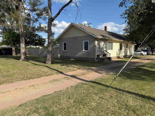 203 E Blanchard Ave, South Hutchinson, KS 67505