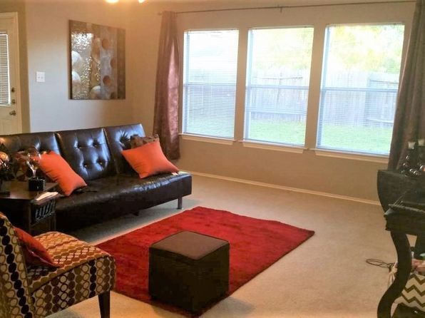 11323 Harbour Lake Ct