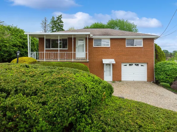 1343 Jonah Dr, Irwin, PA 15642