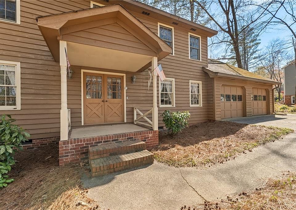 1st image of 4354 Revere Cir
