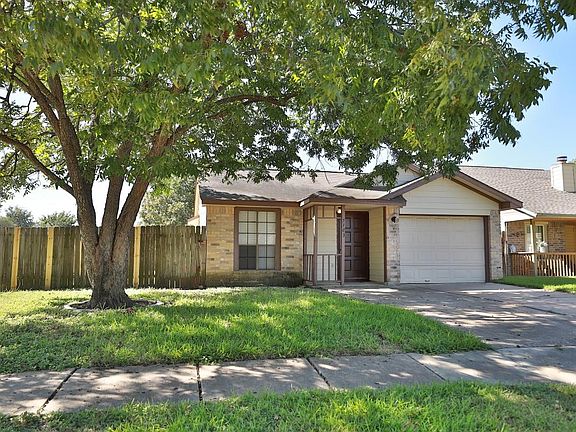 2nd image of 7103 Village Lake Dr