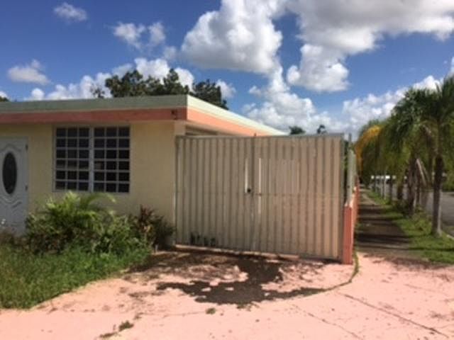 2nd image of 133 Calle 3