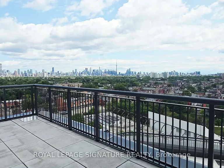 1185 Dupont St #904 — Photo 17